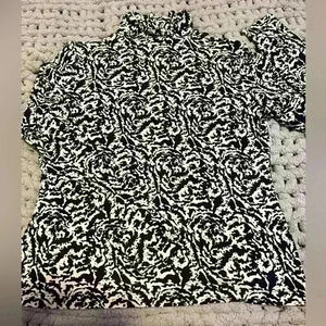 H&M  High Neck Black and Cream Top Size Large